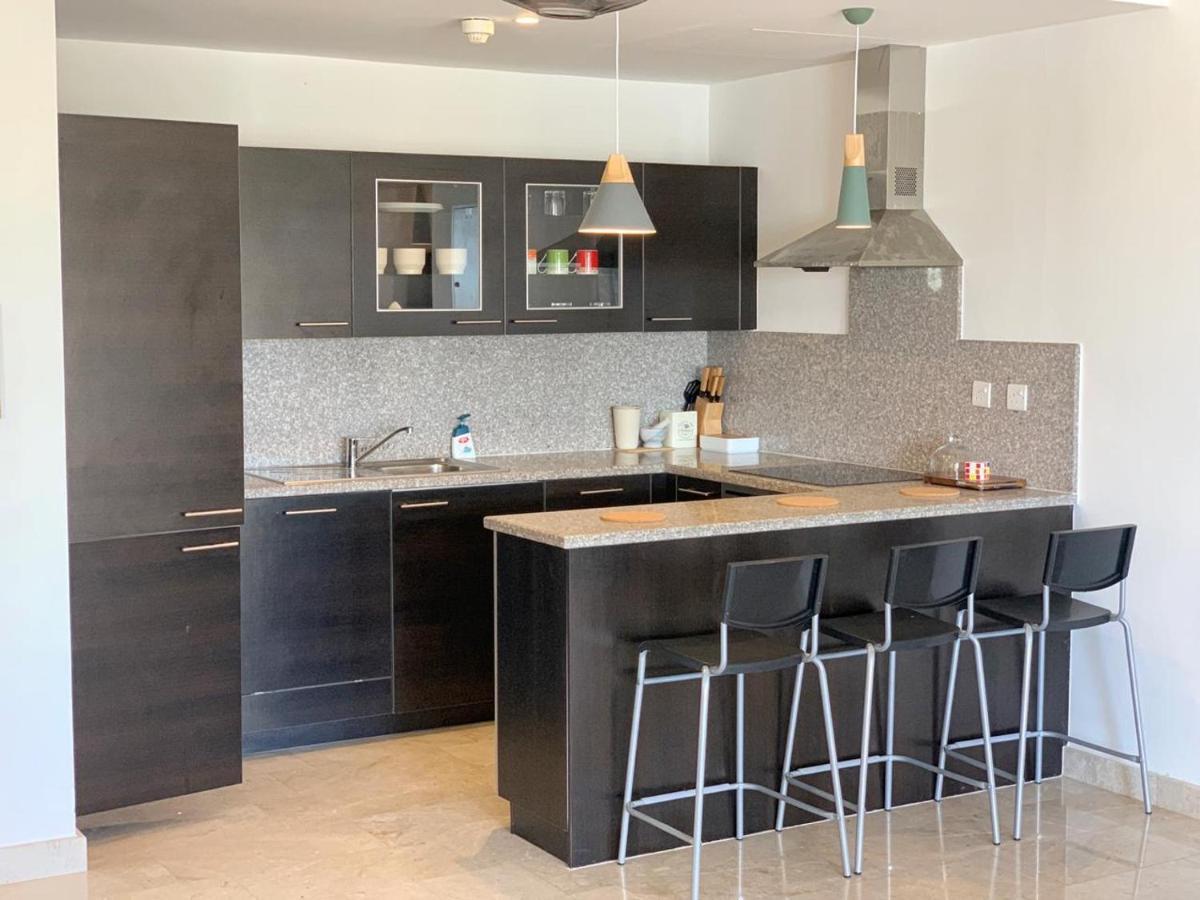 Sifa Getaway Apartment Muskat Bagian luar foto
